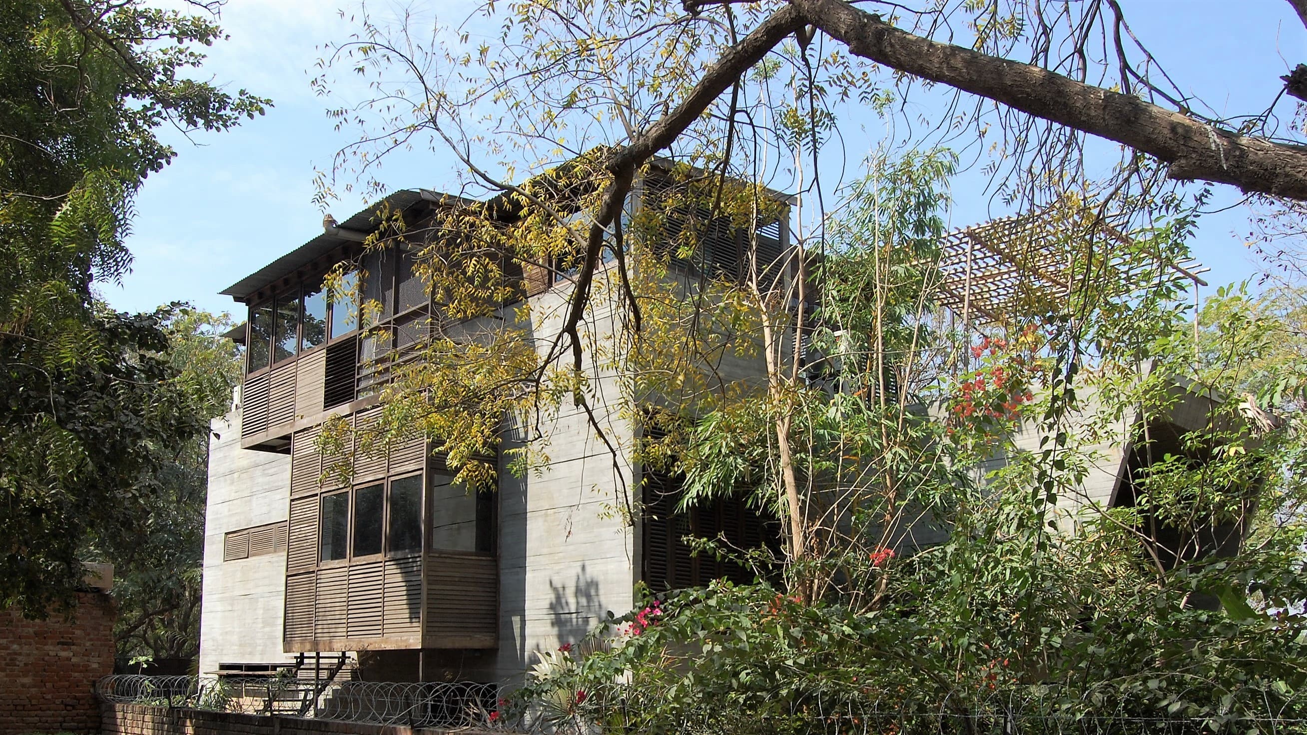 Boathouse photo 9